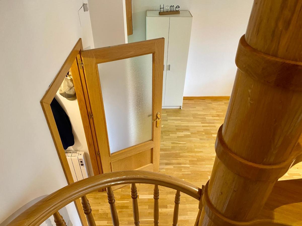 Atico Duplex Rio Ebro Apartment อาโร ภายนอก รูปภาพ